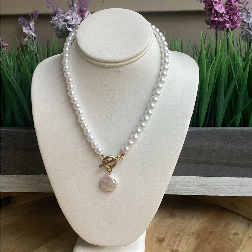 Kayden Pearlized Statement Necklace, 18in, Coin Pendant Closure